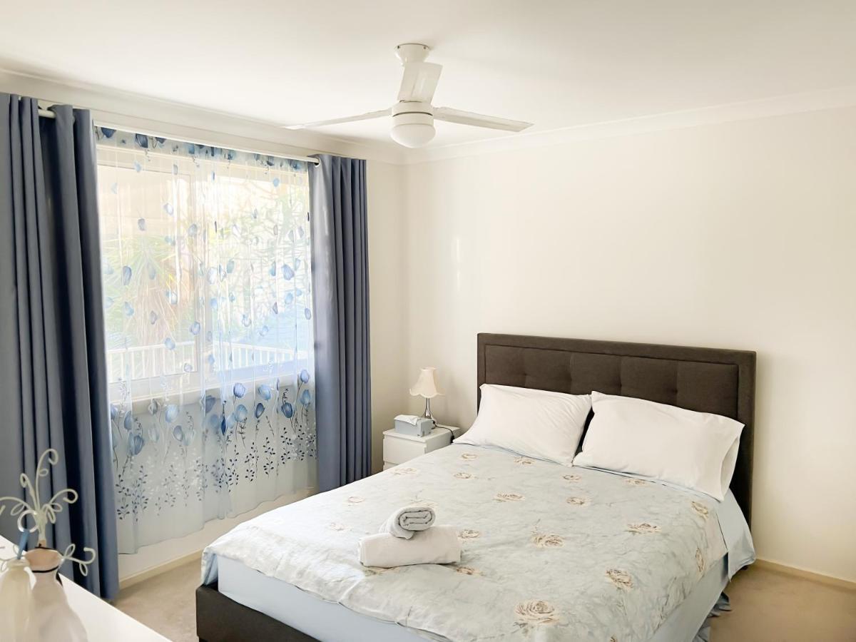 Bright & Beautiful Home On The Hills! Kelmscott エクステリア 写真